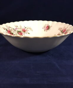 Royal Albert Lavender rose bonbonschaaltje/ papkom Ø 15,7 cm hoog 4,5 cm