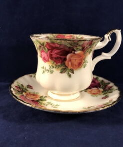 Royal Albert Old country roses dameskop en schotel Ø kop 7,5 cm hoogte 7 cm