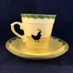 Zeller 'Kip en haan' hoge kop en schotel, Ø kop 7,7 cm, hoog 8 cm