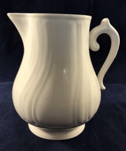 Villeroy & Boch 'Diamant' roomkannetje