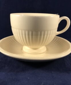 Wedgwood Edme grote theekop en schotel Ø kop 9 cm hoog 7 cm