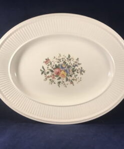 Wedgwood Conway ovale vleesschaal 35,5 x 27 cm