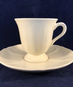 Wedgwood Queens plain early morning koffiekopje diameter 7 cm, hoog 8 cm en schotel