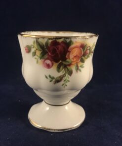 Royal Albert 'Old Country Roses' eierdop hoog 5,5 cm