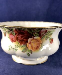 Royal Albert 'Old Country Roses' groot suikerbakje hoog 6 cm, Ø 11 cm