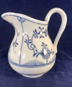 Hutschenreuther zwiebelmuster roomkannetje hoog 8,3 cm