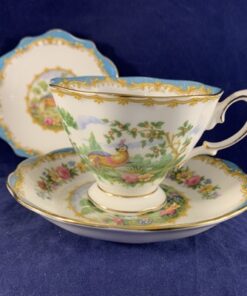 Royal Albert "Chelsea Bird" grote theekop en schotel met bonbonschotel, Ø kopje 9,3 cm, hoog 7 cm