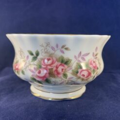 Royal Albert Lavender rose suikerbakje Ø 9,4 cm hoog 5,5 cm