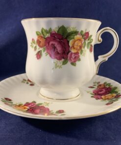 Royal Southampton koffiekop en schotel Ø 7,5 cm hoog 7,3 cm