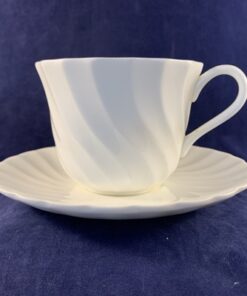 Wedgwood 'Candlelight' kop met schotel Ø 8,8 cm hoog 7 cm