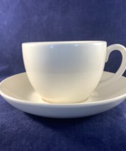 Wedgwood Queen's Ware - Traditional theekop en schotel Ø 8,8 cm hoog 6,2 cm