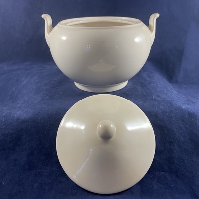 Wedgwood Queen's Ware - Traditional suikerpot met deksel Ø 11 cm hoog 11 cm - Afbeelding 3