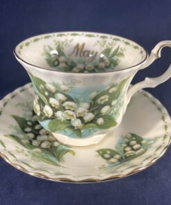 Royal Albert 'Flower of the month'series 'May' herenkop en schotel hoog 7 cm , Ø 8,7