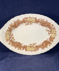 Wedgwood 'Wildbriar' zuurschaaltje 23,5 x 15 cm