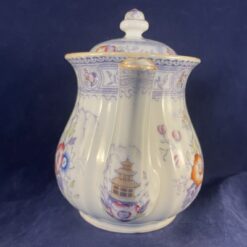 Petrus Regout 'Fiori' theepot 16 cm hoog