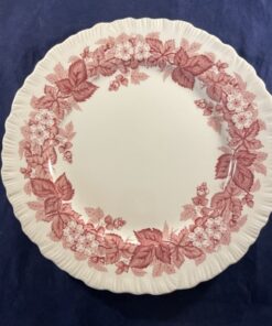 Wedgwood Bramble plat bord, Ø 23 cm met 'shell edge'