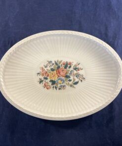 Wedgwood Conway zuurschaaltje  22,7 x 16 cm.