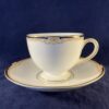 Wedgwood 'Cavendish' theekop en schotel Ø 8,2 cm hoog 6,7 cm.