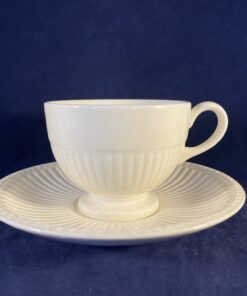 Wedgwood Edme theekop met schotel Ø 8 cm hoog 6,4 cm