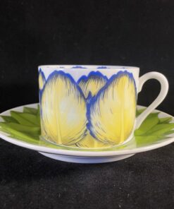 Taitù theekop en schotel 'I Fiori' Ø 7,8 cm hoog  5,3 cm. (minuscuul chipje onder de schotel)