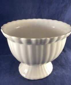 Zenith kom op voet, hoog 12,5 cm. 16 x 13 cm.