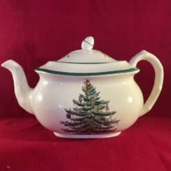 Spode 'Christmas tree' theepot met deksel hoog 16 cm, inhoud 1,5 liter.  Made in England