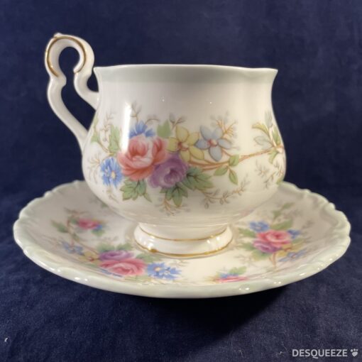Royal Albert 'Colleen' dameskop en schotel Ø kop 6,6 cm hoog 7,8 cm. - Afbeelding 2