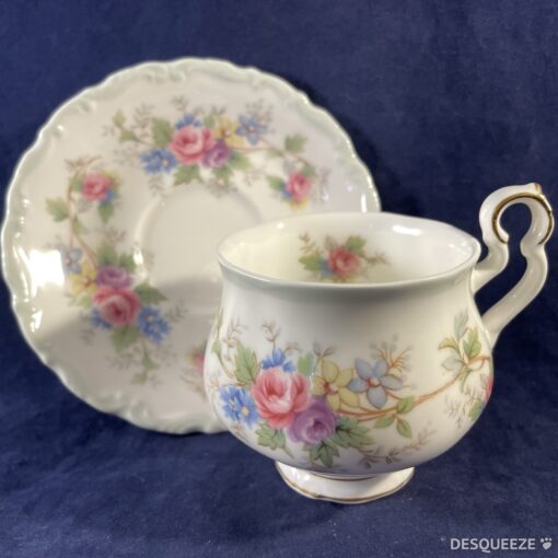 Royal Albert 'Colleen' dameskop en schotel Ø kop 6,6 cm hoog 7,8 cm. - Afbeelding 4