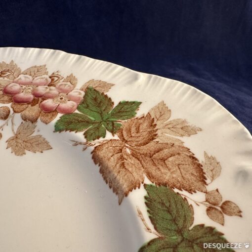 Wedgwood 'Wildbriar' koekschaal/ vierkant bord, afmeting 22 cm x 22 cm. - Afbeelding 3