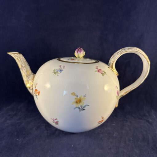Meissen theepot met strooibloemmotief - Streublümchen hoog 14 cm - Afbeelding 4