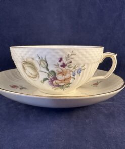 Royal Copenhagen Frijsenborg theekop en schotel (5) Ø 10 cm hoog 5 cm