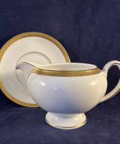 Wedgwood Senator roomkan / melkkan hoog 9 cm
