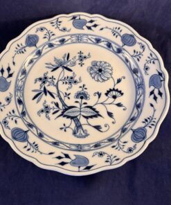 Meissen zwiebelmuster grote ronde serveerschaal Ø 31,5 cm, diep 5 cm. 