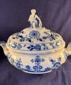 Meissen zwiebelmuster - blue onion zeer grote ovale terrine met deksel 34 x 23 cm