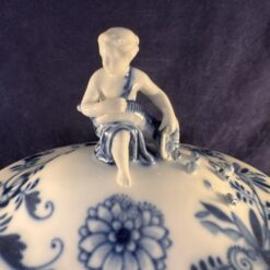 Meissen zwiebelmuster - blue onion zeer grote ovale terrine met deksel 34 x 23 cm