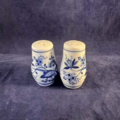 Zwiebelmuster peper en zoutstel 6 cm hg.
