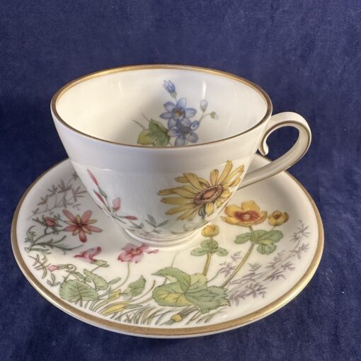 Krautheim,Selb Bavaria Wiesengrund koffiekop en schotel, hoog 6 cm, Ø kopje 8 cm (scene J) - Afbeelding 2