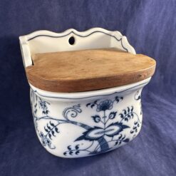 Blue Danube zoutpot met houten kanteldeksel 12 x 10 cm, hoog 11,5 cm