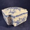 Dekselpot, met mooi bloemmotief Ø 10 x 10 cm, hoog 6,5 cm