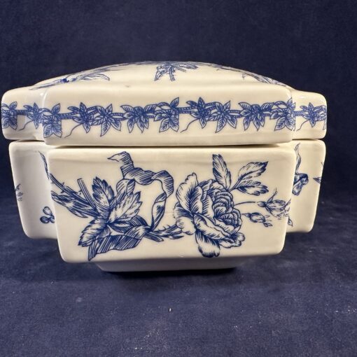 Dekselpot, met mooi bloemmotief Ø 10 x 10 cm, hoog 6,5 cm - Afbeelding 2