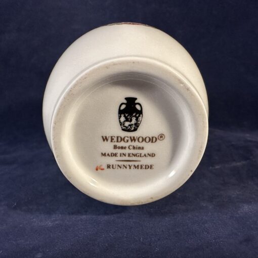 Wedgwood 'Runnymede' vaasje 12,4 cm hoog - Afbeelding 4
