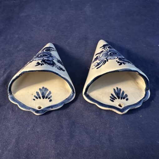 Delfts blauwe set van 2 wandvaasjes 10,5 cm x 6 cm. - Afbeelding 3
