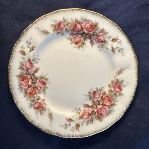 Paragon 'Elisabeth Rose' gebakstel met 12 schotels. Ø schotel 16 cm Ø taartschaal 24 cm.  - Afbeelding 2