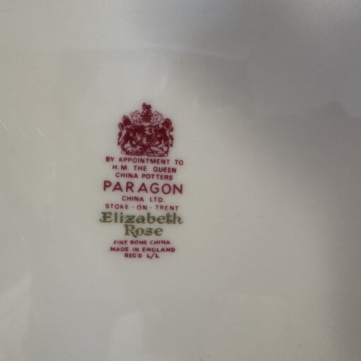 Paragon 'Elisabeth Rose' gebakstel met 12 schotels. Ø schotel 16 cm Ø taartschaal 24 cm.  - Afbeelding 4