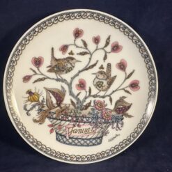 Hutschenreuther wandbord/sierbord,Ø 15,8 cm. maand Januar/januari, ontworpen door Ole Winther