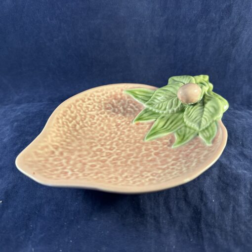 Bordallo aardbeischaaltje met roomlepel, 21,5 x 15 cm. lepel lang 17 cm - Afbeelding 2