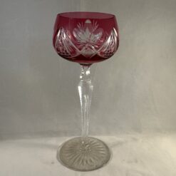 Val Saint Lambert wijnglas roze prachtig geslepen, hoog 19,5 cm, Ø 7 cm