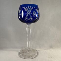 Val Saint Lambert wijnglas kobaltblauw prachtig geslepen, hoog 19 cm, Ø 6 cm