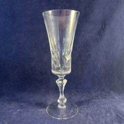 Set van 3 flutes met slijpsel, hoog 19 cm, Ø 6,5 cm. 