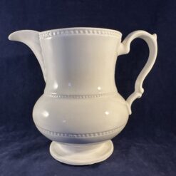 Lord Nelson Pottery witte kan hoog 15 cm. Ø 10 cm.
